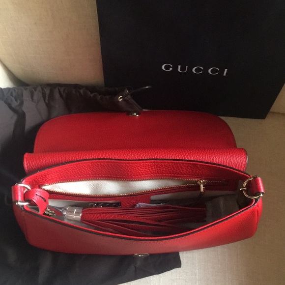 Gucci 💯 authentic, gold chain crossbody NWT - Picture 7 of 8